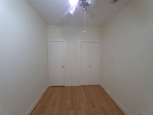 3574 Link Valley Drive, Houston, TX 77025