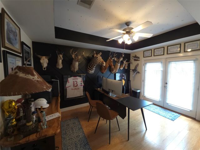 3574 Link Valley Drive, Houston, TX 77025