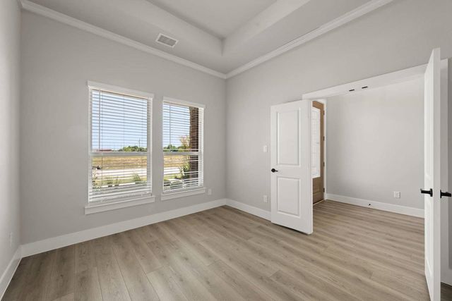 221 Penrose Drive, Ovilla, TX 75154
