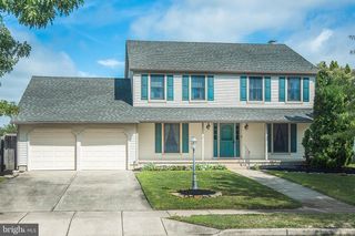 15 SAINT ANDREWS DR, Laurel Springs, NJ 08021