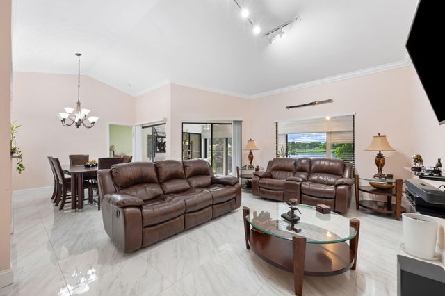 8216 Waterline Drive, Boynton Beach, FL 33472