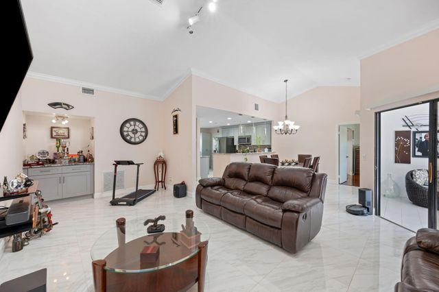 8216 Waterline Drive, Boynton Beach, FL 33472