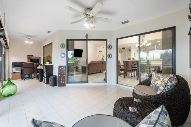 8216 Waterline Drive, Boynton Beach, FL 33472