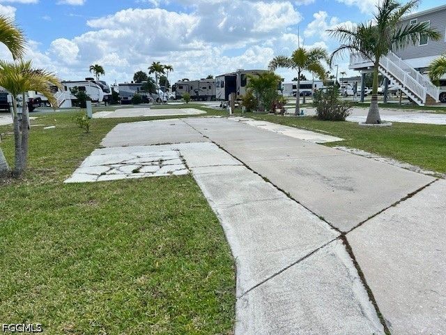 19681 Summerlin RD, Fort Myers, FL 33908