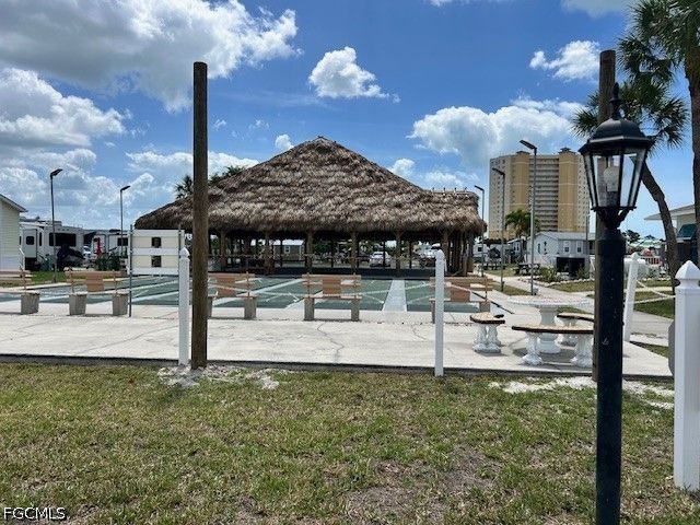 19681 Summerlin RD, Fort Myers, FL 33908