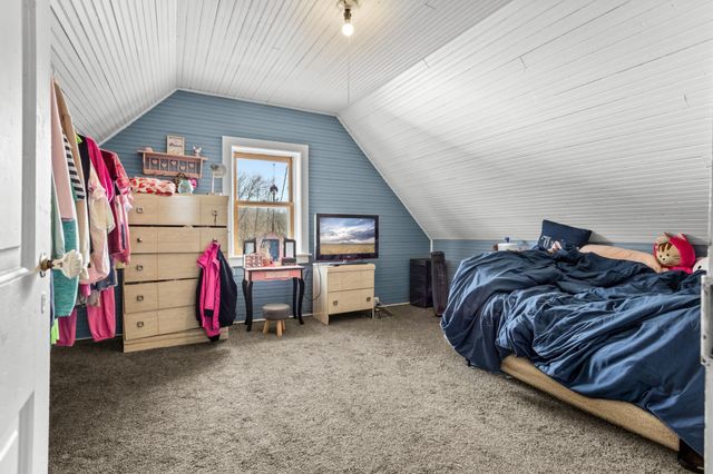 22845 NE Pickerel Lake Road, Detroit Lakes, MN 56501