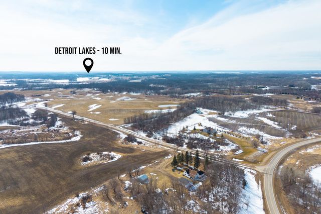 22845 NE Pickerel Lake Road, Detroit Lakes, MN 56501