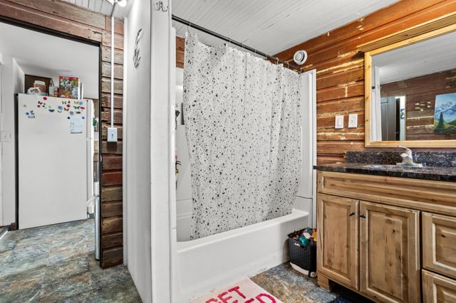 22845 NE Pickerel Lake Road, Detroit Lakes, MN 56501