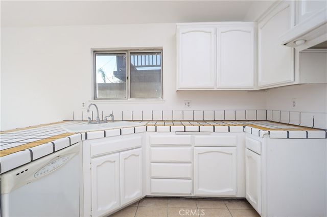 5320 Jonah, Bakersfield, CA 93307