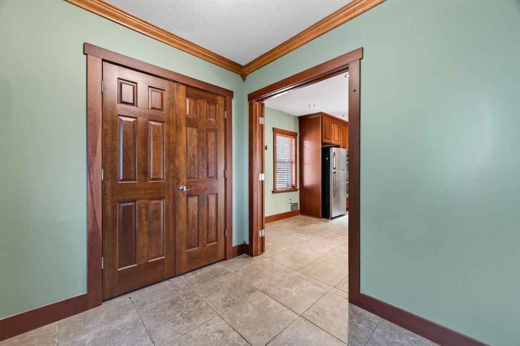 1498 Hazelwood Street, Saint Paul, MN 55106 — photo 2