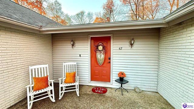 42 Tarnwood Drive, Brandenburg, KY 40108