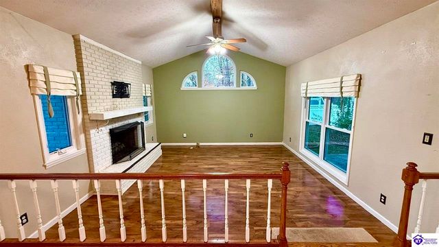 42 Tarnwood Drive, Brandenburg, KY 40108