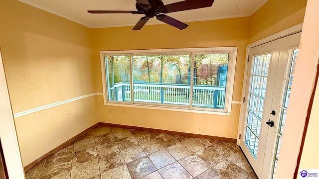 42 Tarnwood Drive, Brandenburg, KY 40108