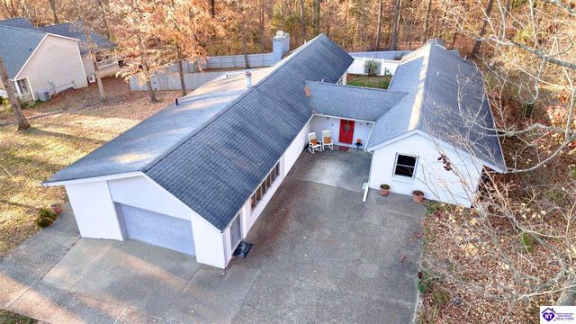 42 Tarnwood Drive, Brandenburg, KY 40108