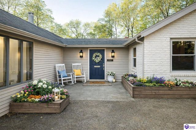 42 Tarnwood Drive, Brandenburg, KY 40108