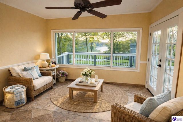 42 Tarnwood Drive, Brandenburg, KY 40108