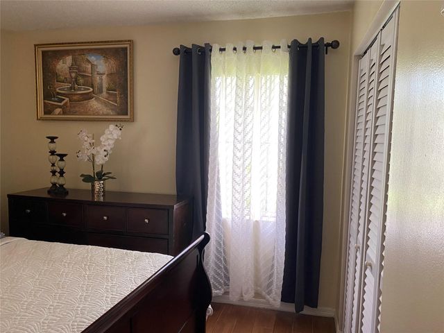 448 NE 210th Circle Terrace 6-B102, Miami, FL 33179