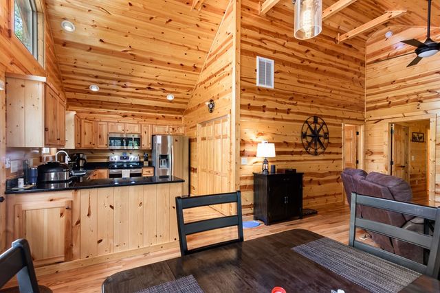 194 Woodcrest Drive, Murphy, NC 28906