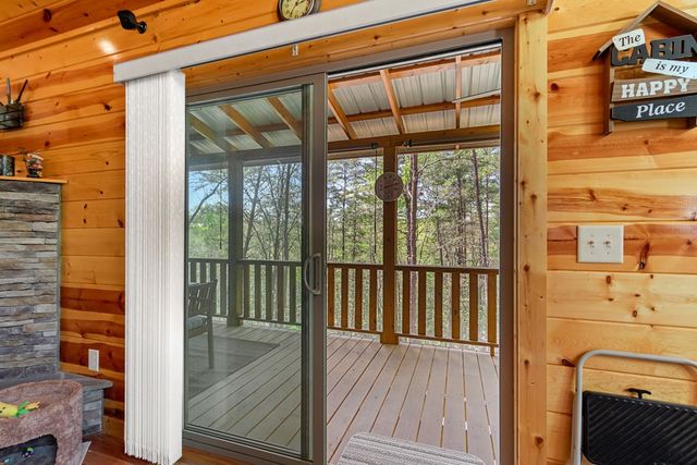 194 Woodcrest Drive, Murphy, NC 28906