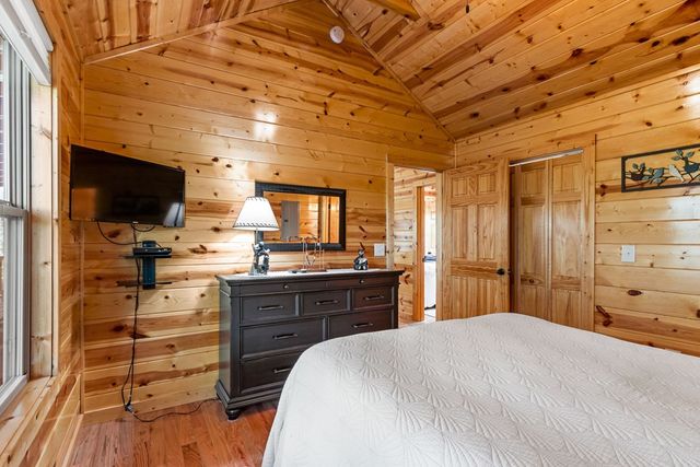194 Woodcrest Drive, Murphy, NC 28906