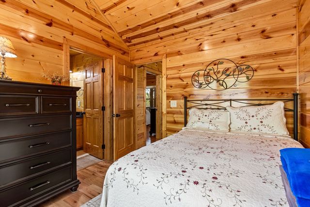 194 Woodcrest Drive, Murphy, NC 28906