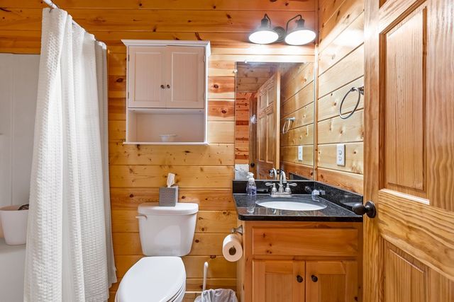 194 Woodcrest Drive, Murphy, NC 28906