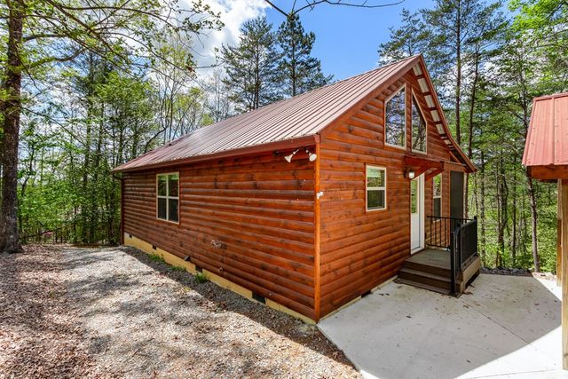 194 Woodcrest Drive, Murphy, NC 28906