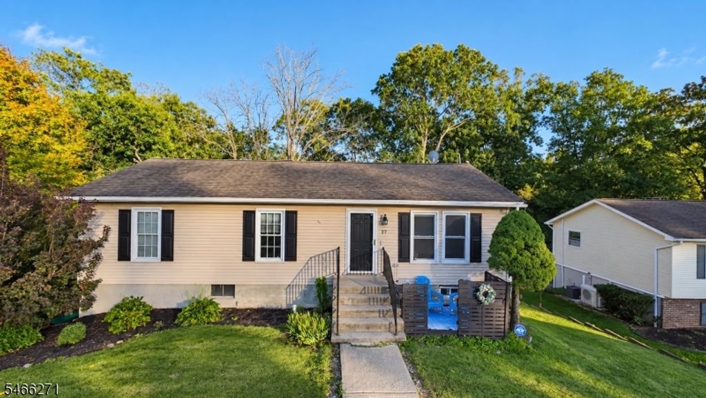 27 Birch Dr, Newton Town, NJ 07860 — photo 2