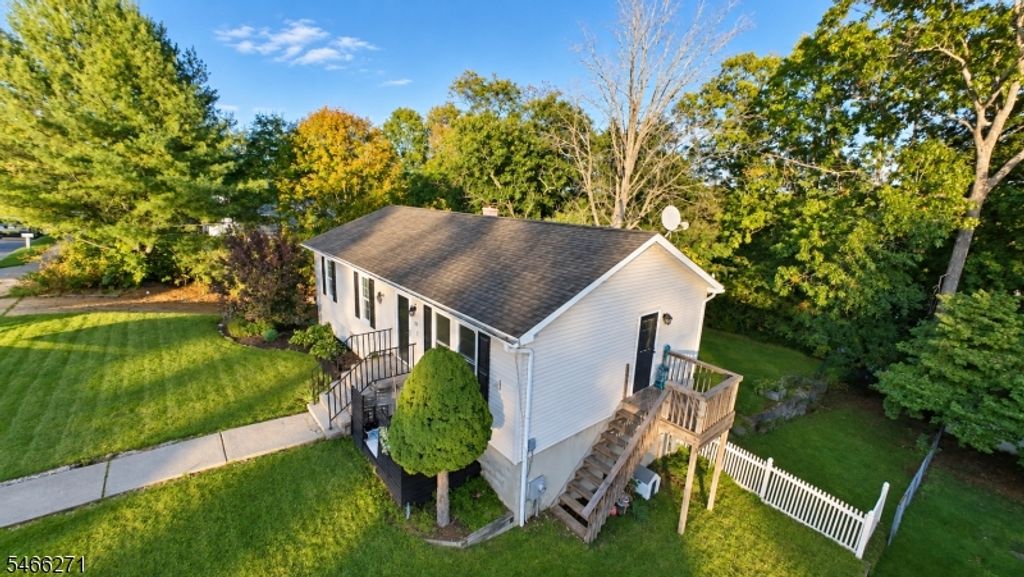 27 Birch Dr, Newton Town, NJ 07860 — photo 3