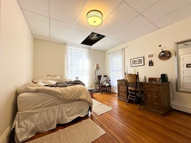 46 Dana St B, Cambridge, MA 02138