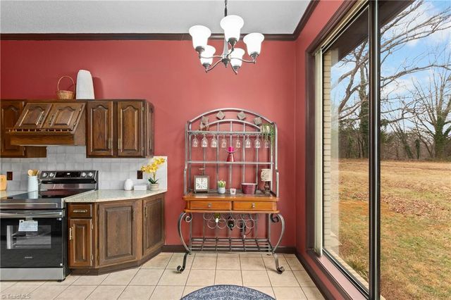 1608 Asbury Church Road, Hamptonville, NC 27020