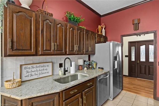 1608 Asbury Church Road, Hamptonville, NC 27020