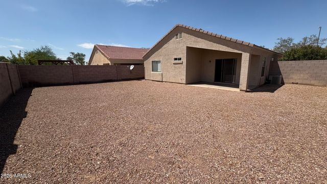 16077 W Larkspur Drive, Goodyear, AZ 85338