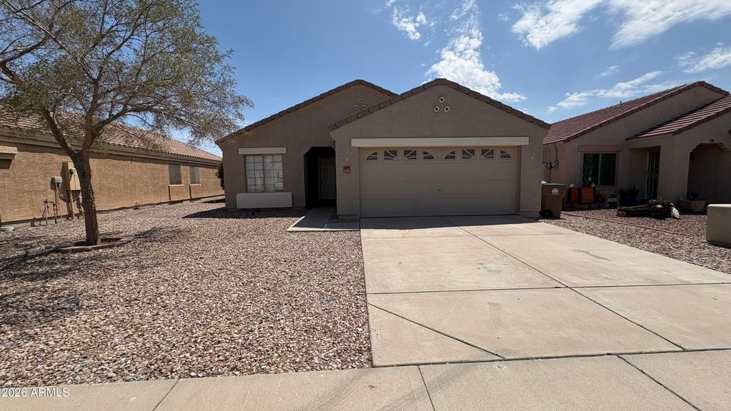 16077 W Larkspur Drive, Goodyear, AZ 85338