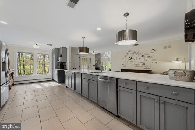 14111 LONGNECKER RD, Glyndon, MD 21071