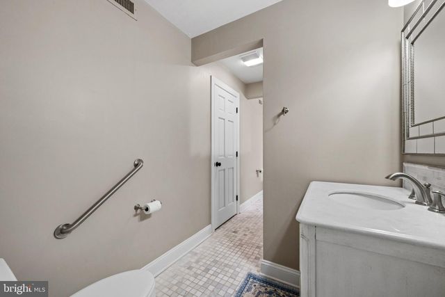 14111 LONGNECKER RD, Glyndon, MD 21071