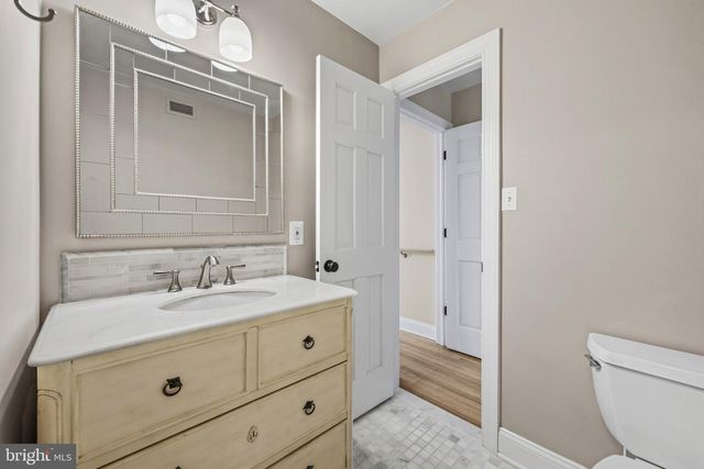 14111 LONGNECKER RD, Glyndon, MD 21071