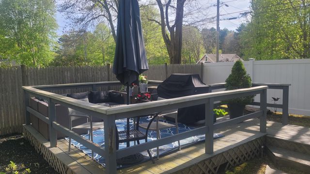 1456 Santuit Newtown Road, Cotuit, MA 02635