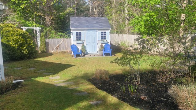 1456 Santuit Newtown Road, Cotuit, MA 02635
