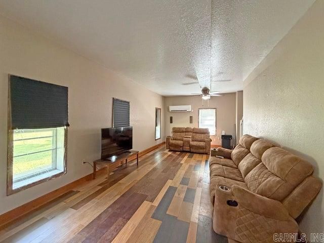 250 Bluebird Avenue, Mount Pleasant, AR 72561