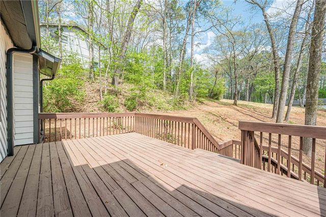 221 Little Brook Lane, Woodstock, GA 30188