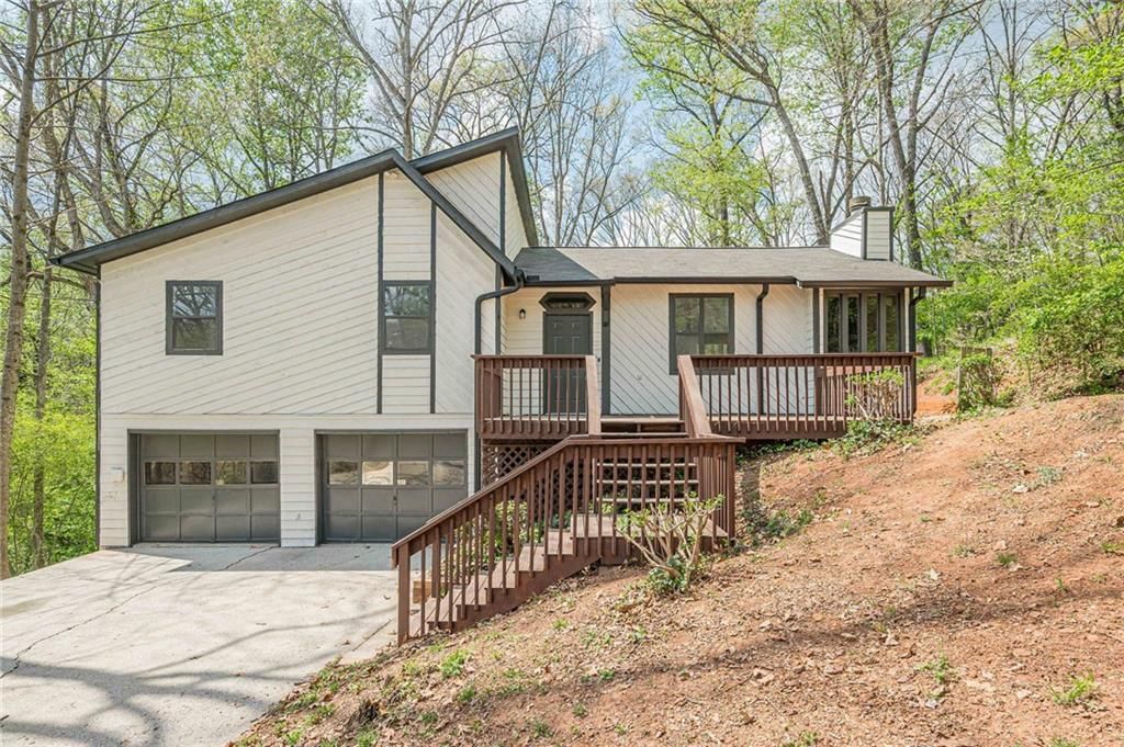 221 Little Brook Lane, Woodstock, GA 30188