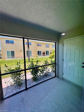 4102 SE 19th PL 11, Cape Coral, FL 33904