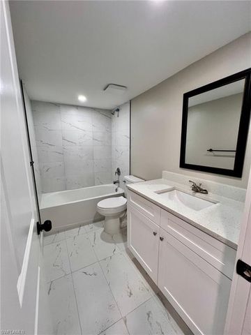 4102 SE 19th PL 11, Cape Coral, FL 33904