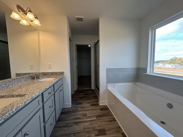 123 Purackal Lane, Statham, GA 30666