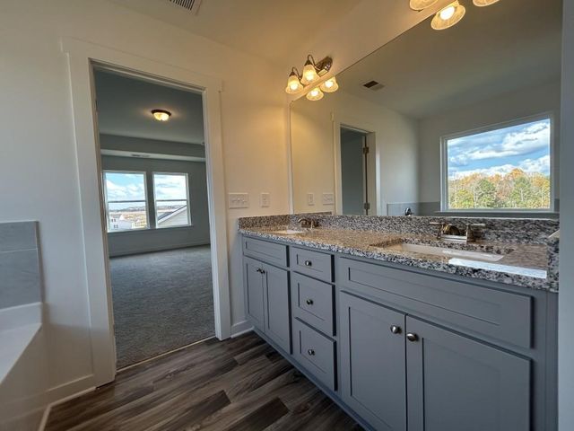 123 Purackal Lane, Statham, GA 30666