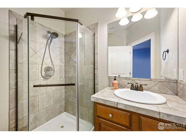 1999 Bayfront Dr, Windsor, CO 80550