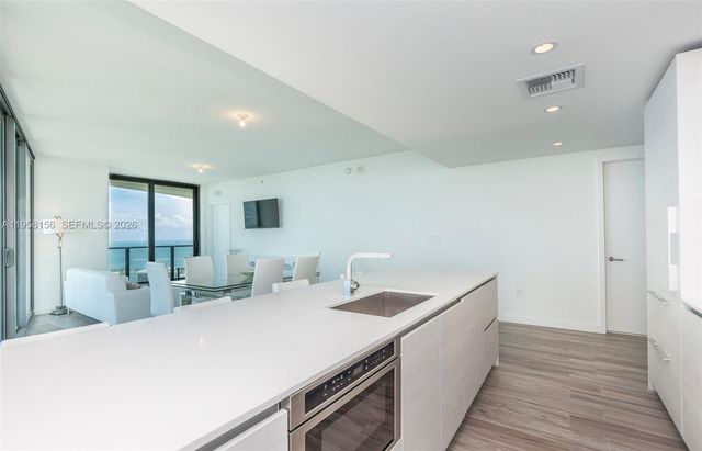 1300 S Miami Ave 4505, Miami, FL 33130