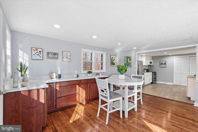 27 TRUSLOW RD, Fredericksburg, VA 22405