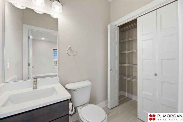 919 S 31st Street, Omaha, NE 68105